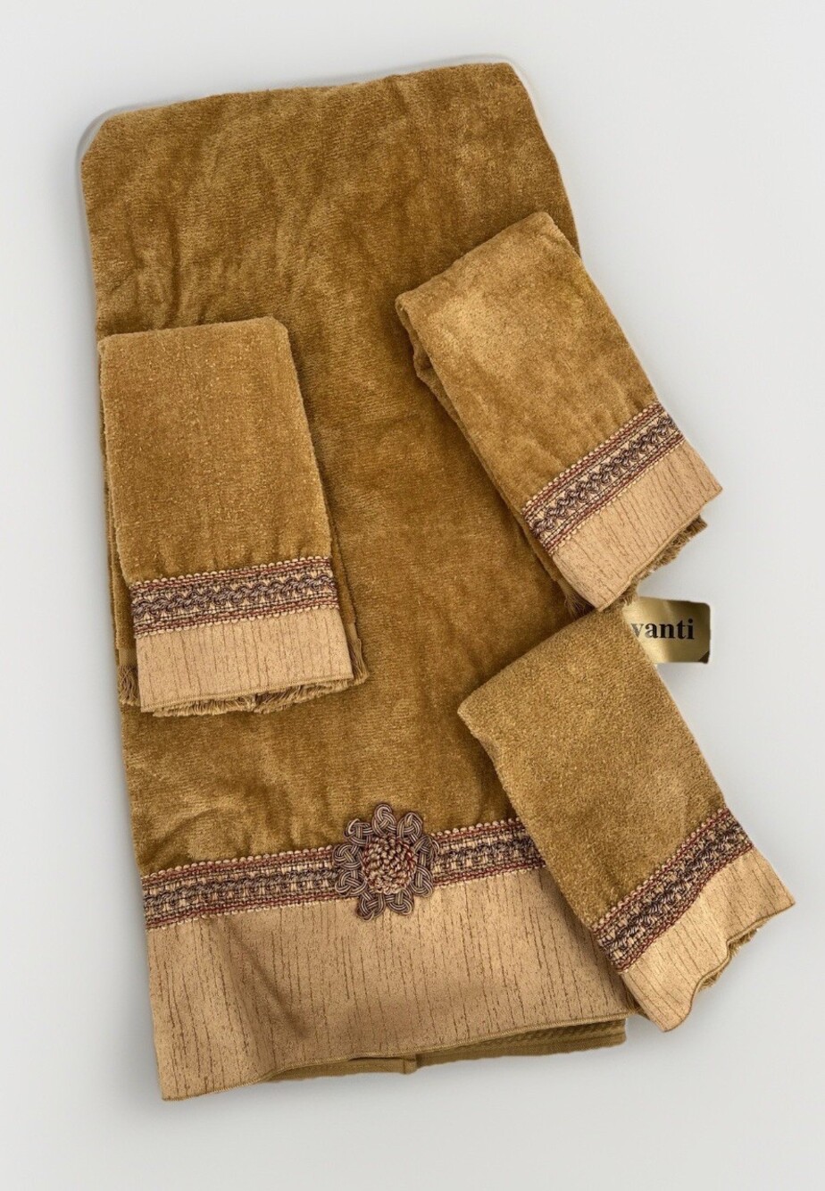 AVANTI VINTAGE NUTMEG BRAIDED CUFF 4 PIECE TOWELS SET 1-BATH, 3-WASHCLOTHS NEW
